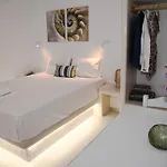 شقة Galini